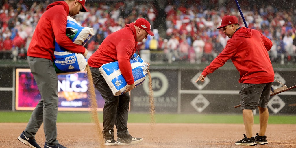 Game 3 of World Series rained out, will be played Tuesday on Sportsnet