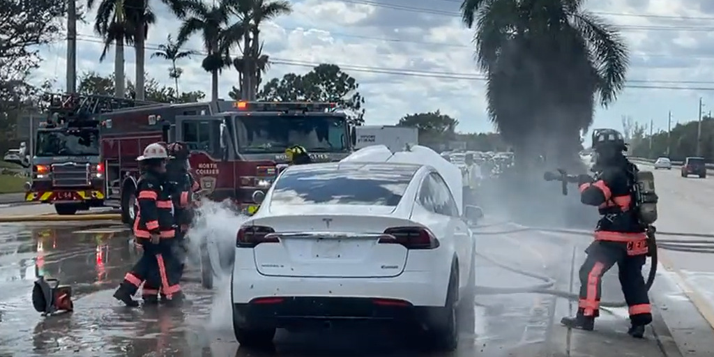 New challenge to firefighters during hurricanes Electric vehicle fires