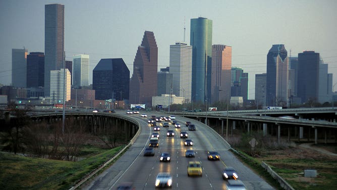 Houston skyline commuters