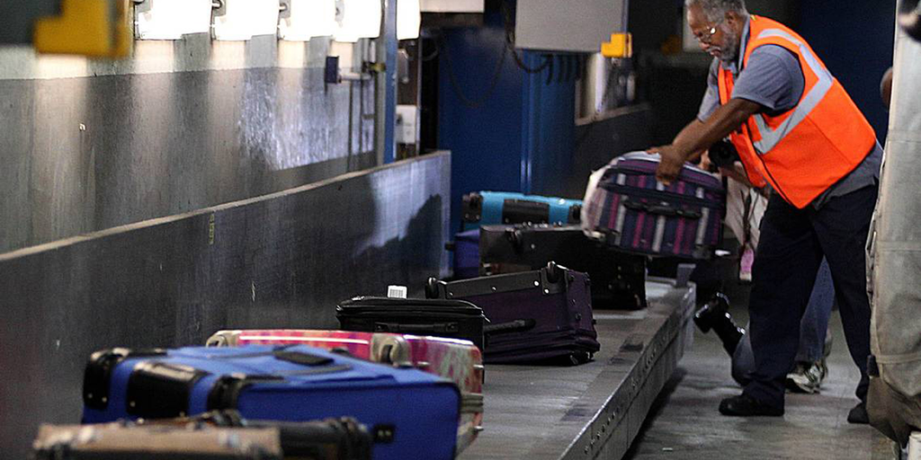 Consumer Diary: Slider Bags and Lost or Delayed Luggage - We-Ha