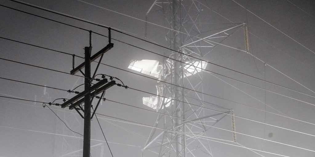 Pilot, passenger rescued after small plane crashes into power lines in ...