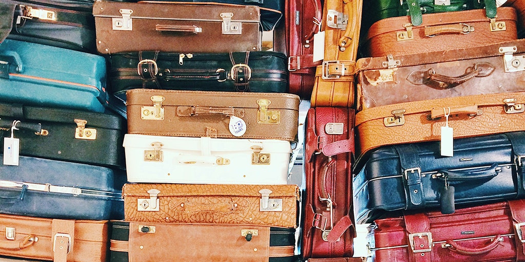 Travel Deal Tuesday is the best time to book cheap flights, economist says Travel Deal Tuesday is the best time to book cheap flights, economist says