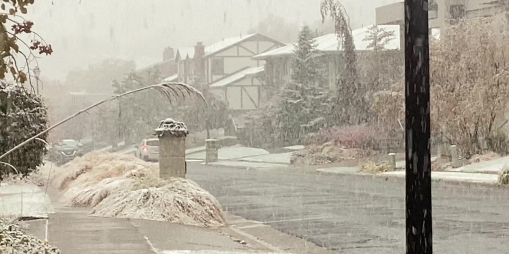 Denver Gets First Measurable Snow As Winter Storm Rolls Across The West ...