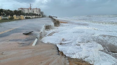 Tale of two coasts: Erosion threatens homes from California to North Carolina