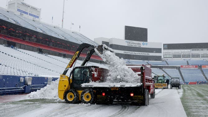 Buffalo Bills' Highmark Stadium Is Open To Mother Nature With Little ...