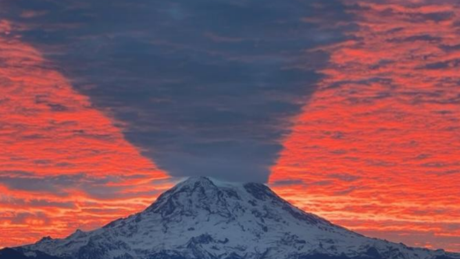 Mt. Rainier Sunrise