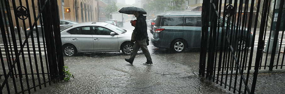 More than 300K without power across Northwest, Rockies, as coast-to-coast storm delivers 100+mph wind gusts