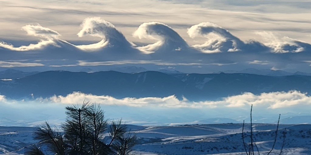 Spectacular wavelike clouds form over Wyoming mountains Fox Weather