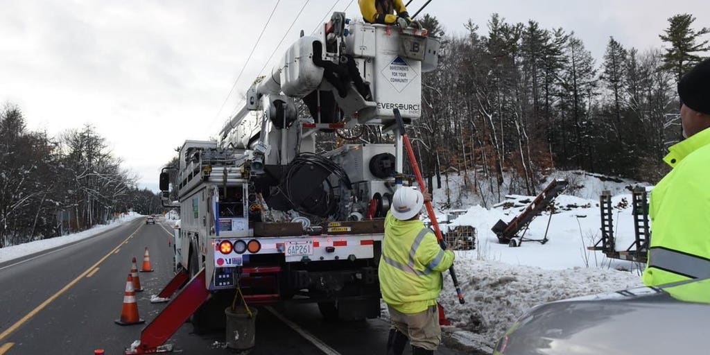 Heavy snow, ice triggers thousands of power outages in Northeast | Fox ...