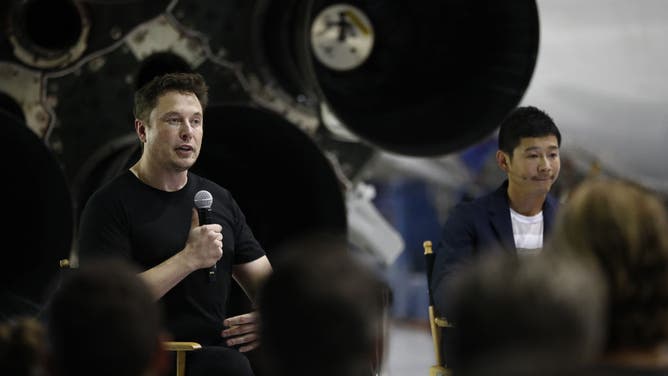 Elon Musk, Yusaku Maezawa