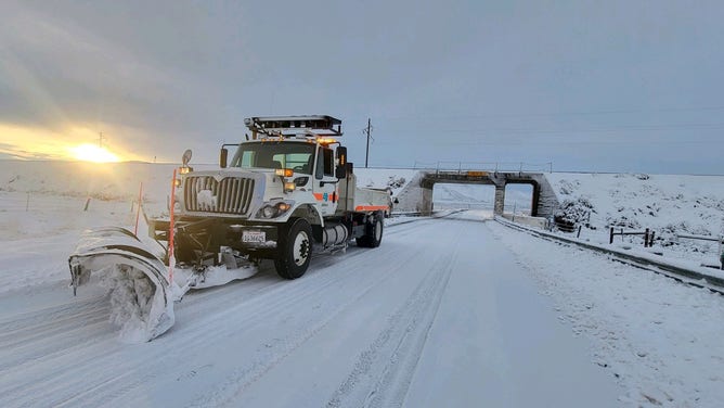 Major Sierra Nevada Snowstorm