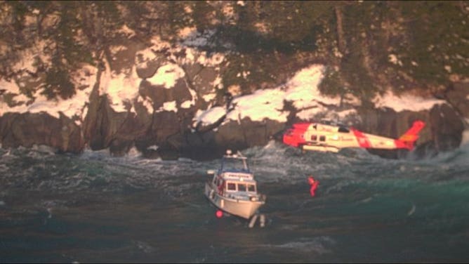 Coast Guard: Good Samaritans 'made A Huge Difference' In Rescue Of 3 ...