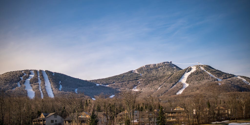 Popular Northeast ski resorts forced to close due to unseasonable ...