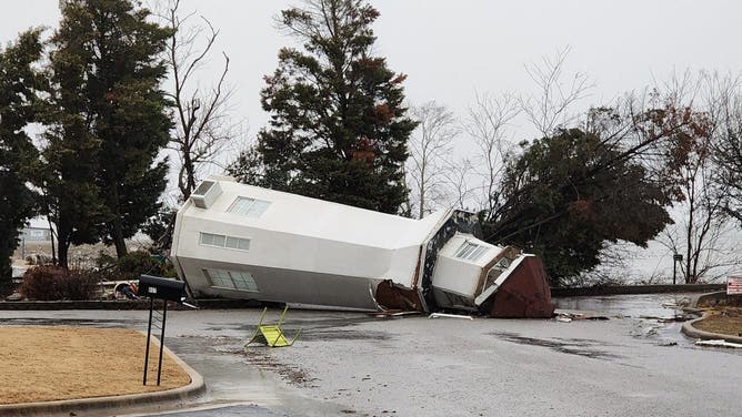 Possible tornado damage in Decatur, Alabama