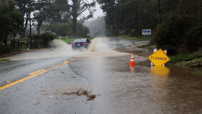Flash flood and landslides in San Francisco Bay Area
