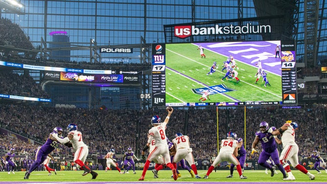 MINNEAPOLIS, MN - JANUARY 15: New York Giants quarterback Daniel Jones (8) throws the ball during the NFL game between the New York Giants and Minnesota Vikings on January 15th, 2023, at U.S. Bank Stadium in Minneapolis, MN.