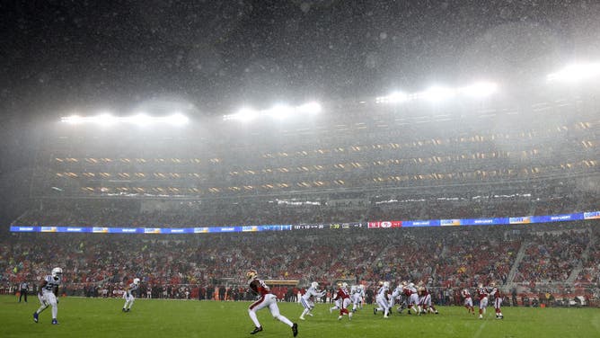 49ers-Seahawks Wild Card Round threatened by thunderstorms