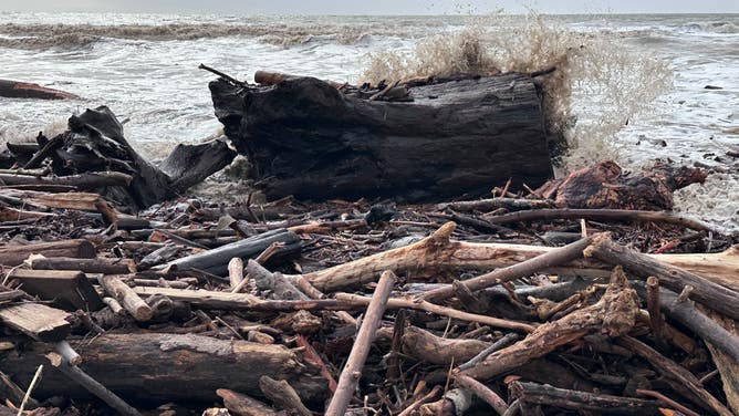 California Scenes Show Devastation From Flooding Sinkholes Amid Barrage Of Atmospheric Rivers 9846