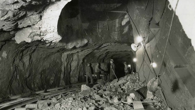 Workers in a tunnel. March 4, 1935.