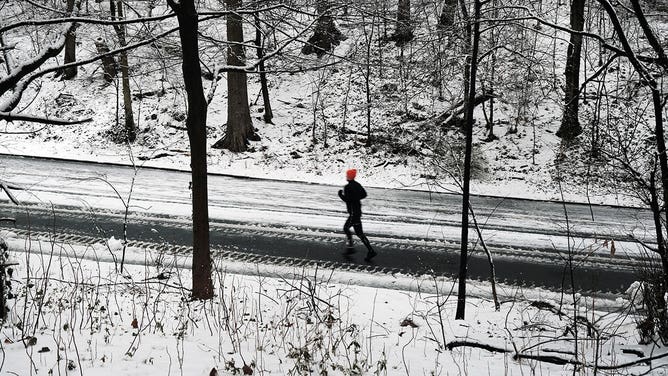 Snow in New York City on Feb. 28, 2023.