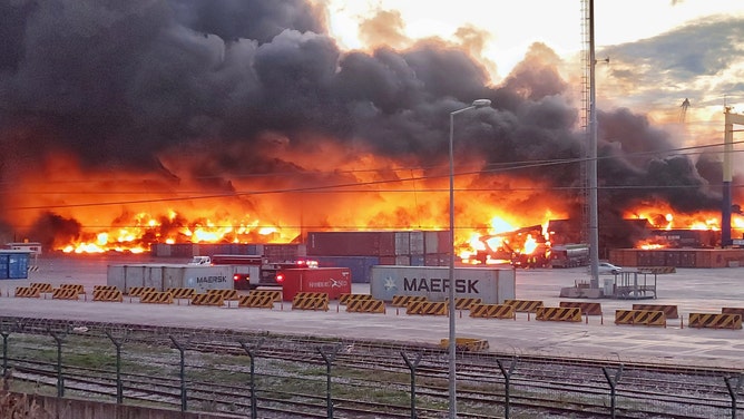 HATAY, TURKIYE- FEBRUARY 7: A fire burns in the Iskenderun port in Hatay after the earthquake in Maraş on February 7, 2023 in Hatay, Türkiye. (Photo by Eren Aka / dia images via Getty Images)
