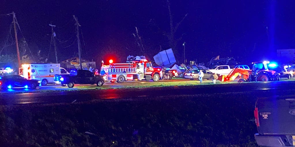 'It's pretty bad': Tornadoes tear through Mississippi leaving 100-mile ...