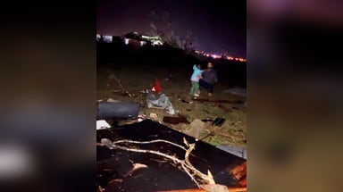 Storm chaser vows to rebuild family’s tornado-ravaged home after pulling them from wreckage