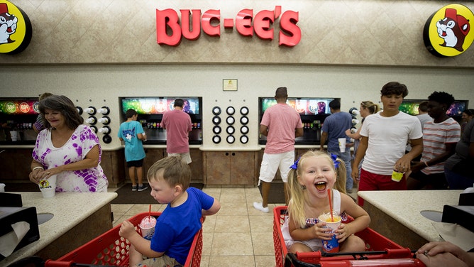 Texas Convenience Store Buc-ee's Is Expanding Throughout Southeastern United States