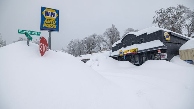 Sierra Nevada Heavy Snows