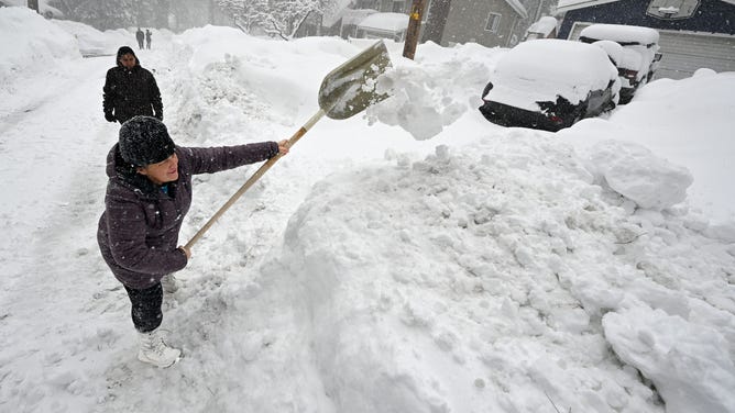 Southern California Begins To Dig Out From Series Of Massive Snow Storms