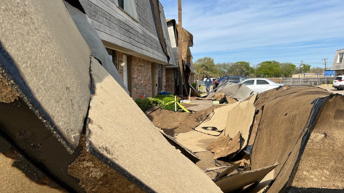 Damage to Irving, Texas Apartment