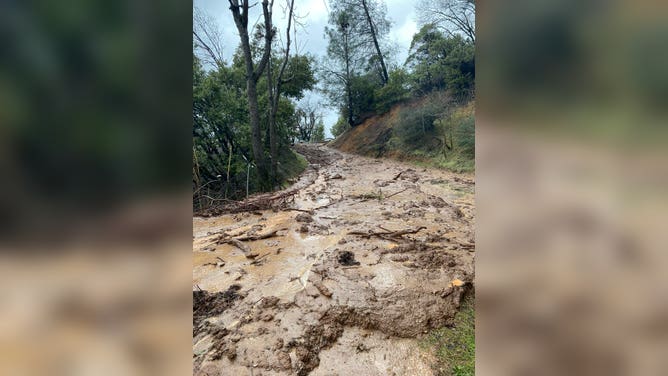 Mudslide damages home in Colfax, California