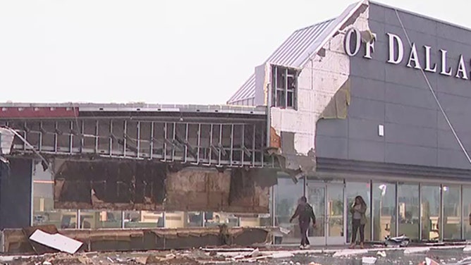 Car dealership damaged in Irving, Texas