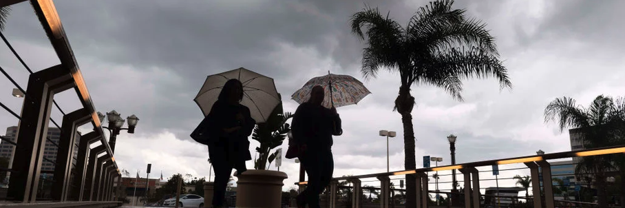 Potential tropical threat fades off Carolinas but heavy rain, flooding still expected along Southeast coast