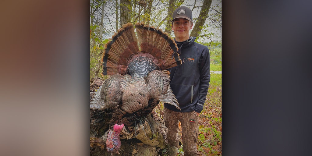 Tennessee hunter bags rare 7bearded turkey during opening of spring season