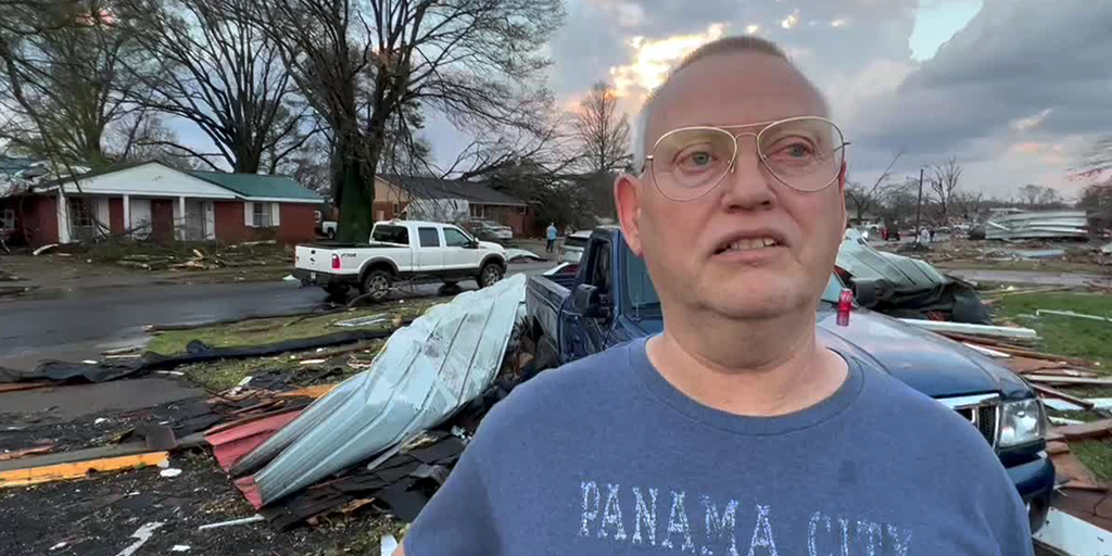 'It just sucked all the air' Arkansas man recalls living through