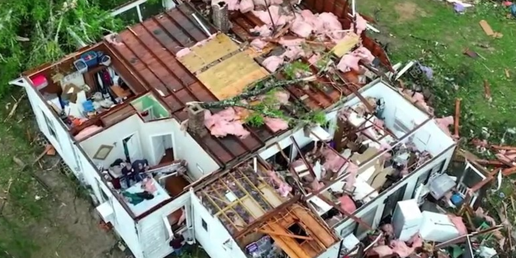 Drone video shows tornado damage in Florida town | Fox Weather