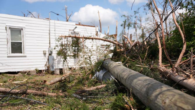 Florida tornado damage