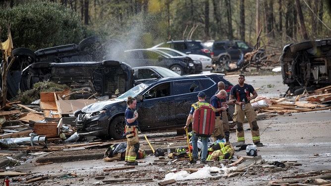 Large Tornado Sweeps Through Little Rock, Arkansas