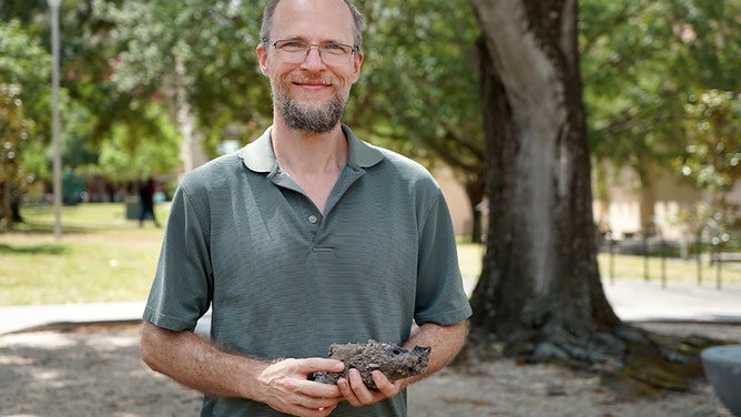 USF geoscientist discovers new phosphorus material after New Port Richey lightning strike