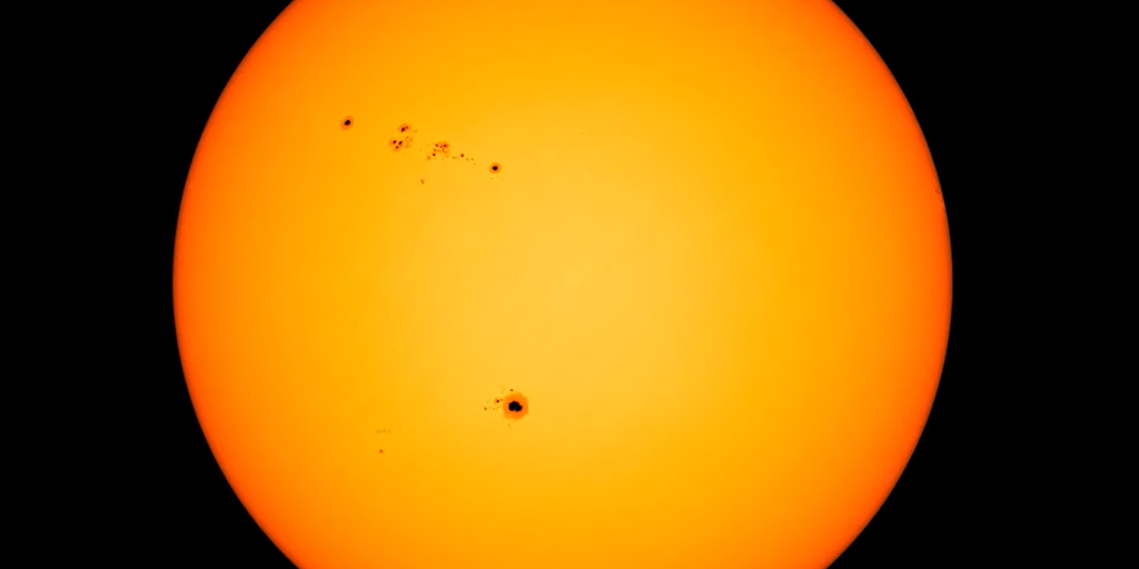 See the giant sunspot estimated to be about 4 times larger than Earth