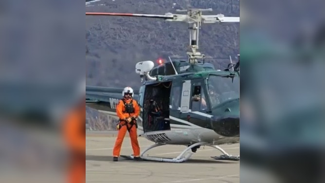 Emergency responders sent to rescue the stranded crew on Mount St. Helens.