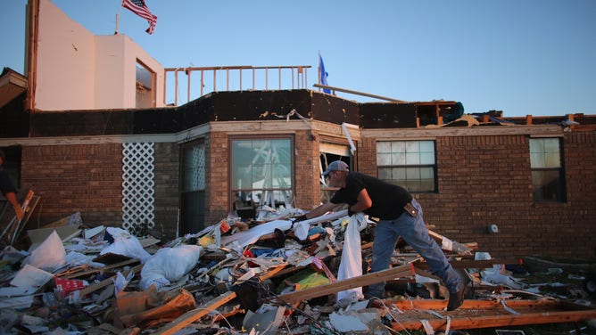 Series Of Tornadoes Rips Through Oklahoma City Area