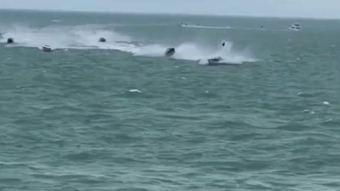 offshore powerboat racing crashes