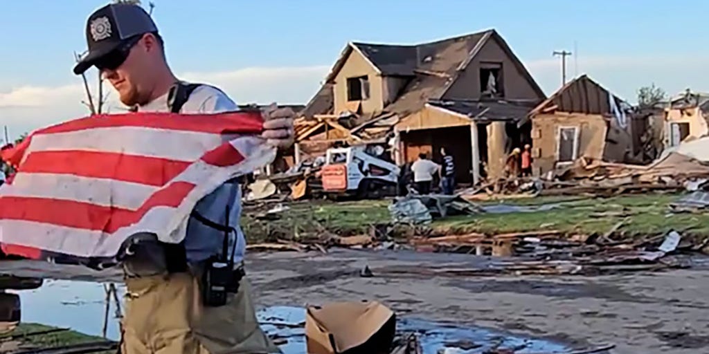 Texas fire chief saves fallen American flag amid deadly tornado's wrath