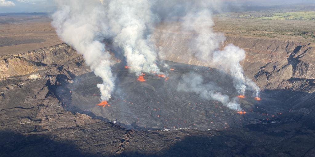 Kilauea’s summit eruption pauses after decline in lava | Fox Weather