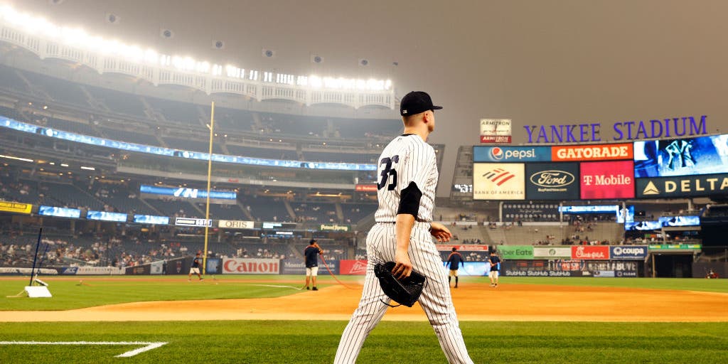 New York Yankees see smoke filled skies for start against Chicago