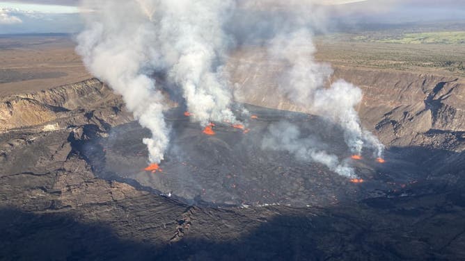 Kilauea summit eruption in Hawaii