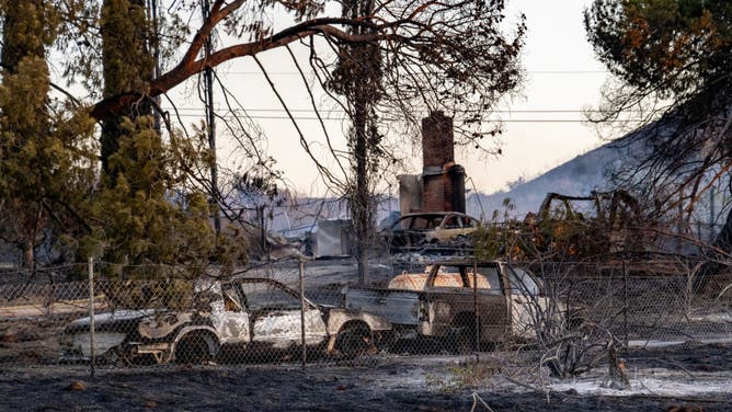 Juniper Fire in Southern California destroys homes, forces evacuations ...