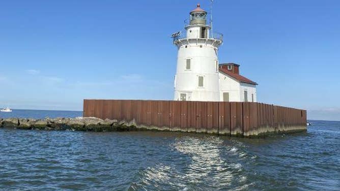 Cleveland Harbor West Pierhead Light in Ohio